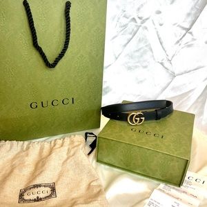 GUCCI LEATHER BELT WITH DOUBLE G BUCKLE